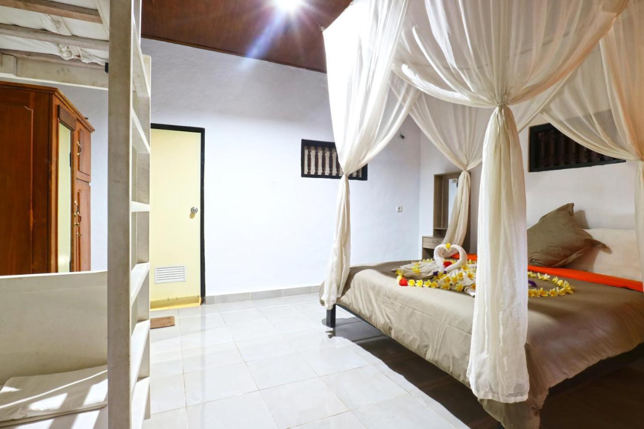 Sunjaya Kubu Guesthouse Lembongan Exterior photo