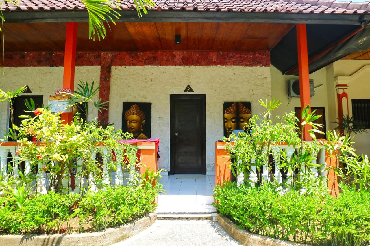 Sunjaya Kubu Guesthouse Lembongan Exterior photo